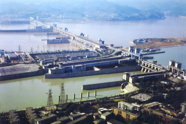 葛洲坝水利枢纽